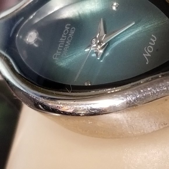 Working Armitron Watch "Now" Diamond Chip Ladies Watches - Picture 6 of 8